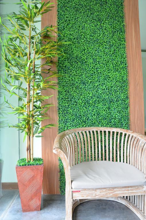 The Eco-Living Hostel Denpasar Kültér fotó
